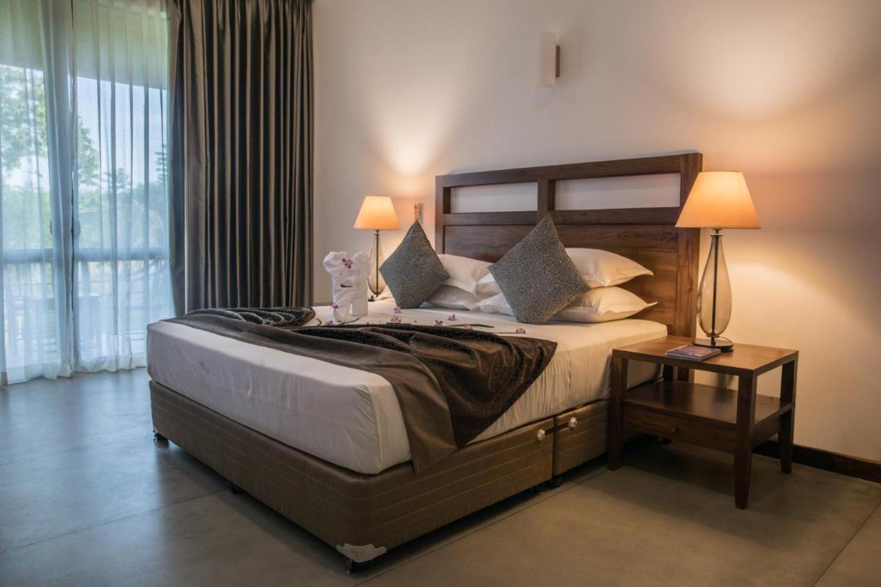 Manthila Hotel 阿努拉德普勒 外观 照片
