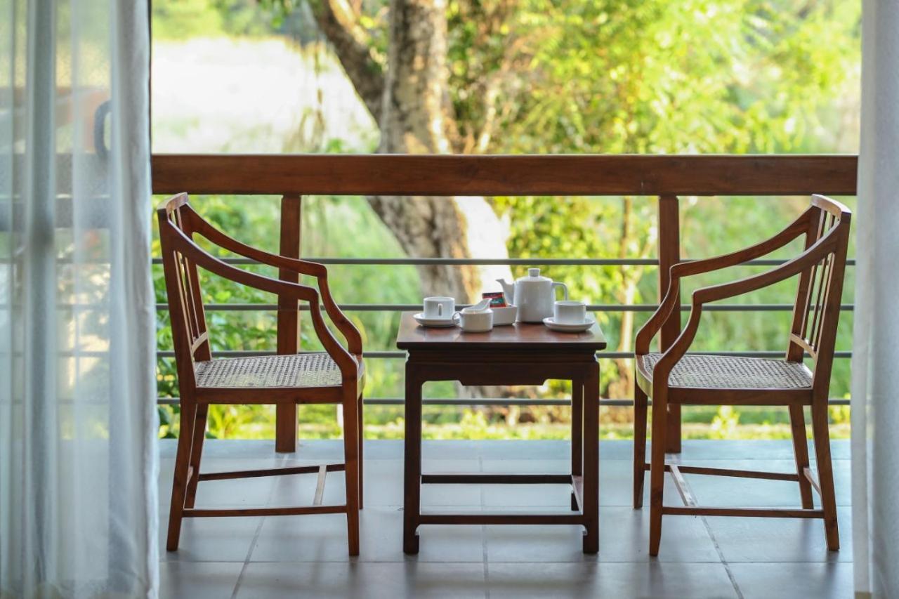 Manthila Hotel 阿努拉德普勒 外观 照片