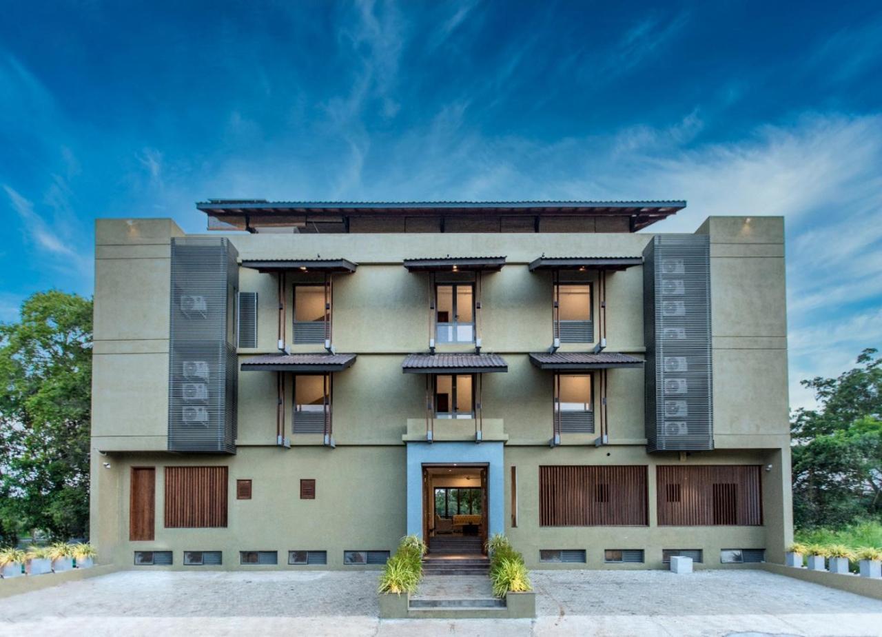 Manthila Hotel 阿努拉德普勒 外观 照片